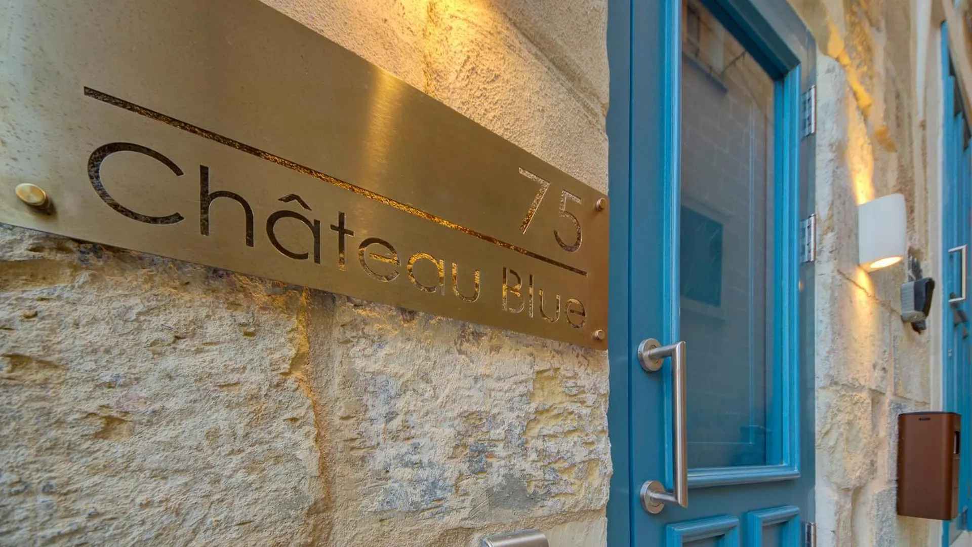 Chateau Blue Valletta 0*,  Malta