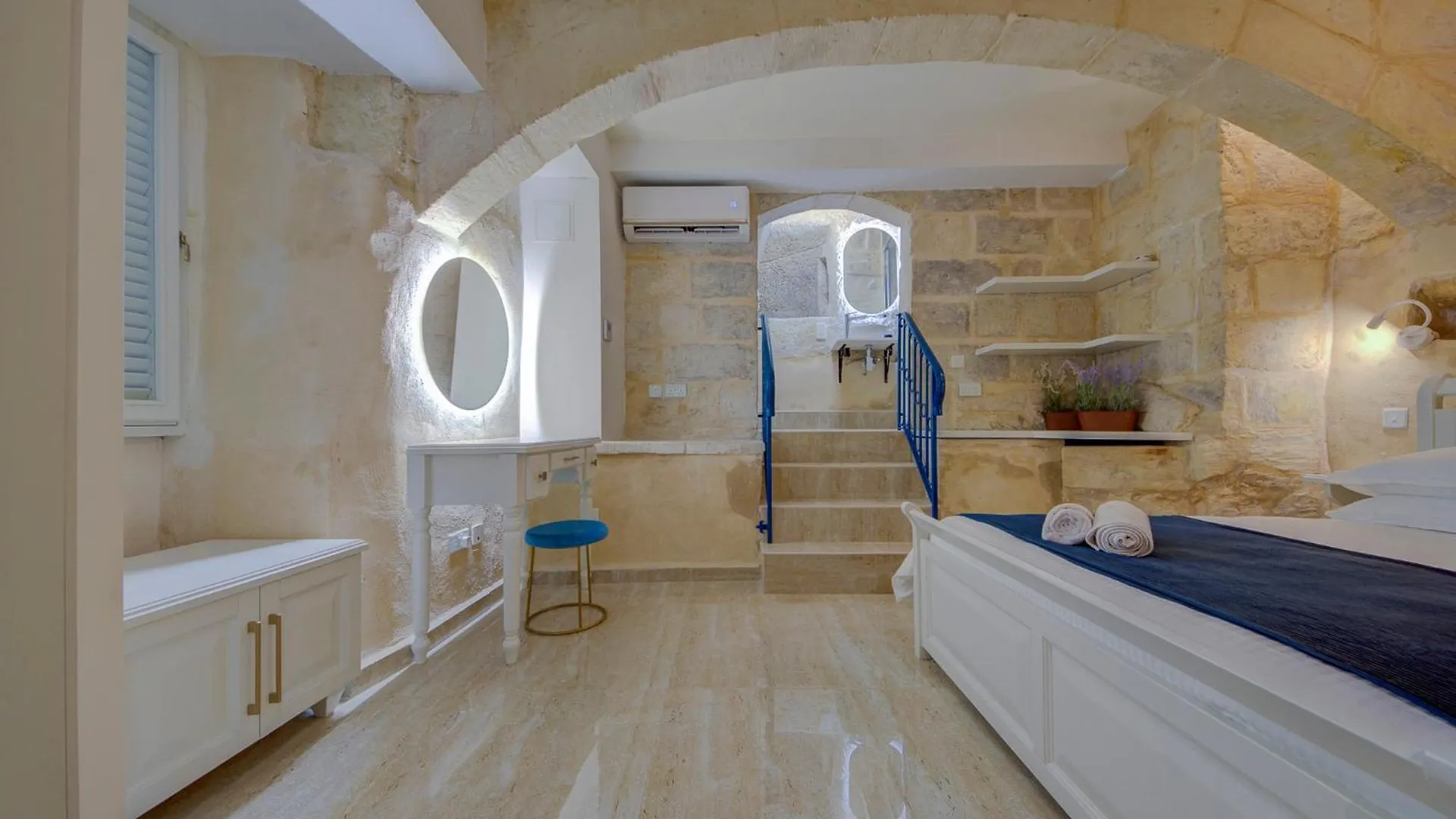 Chateau Blue Valletta Apartment