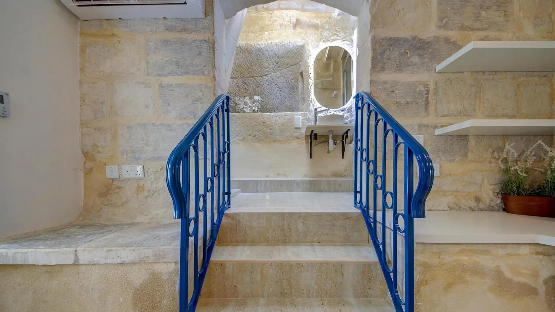 Chateau Blue Valletta Apartment